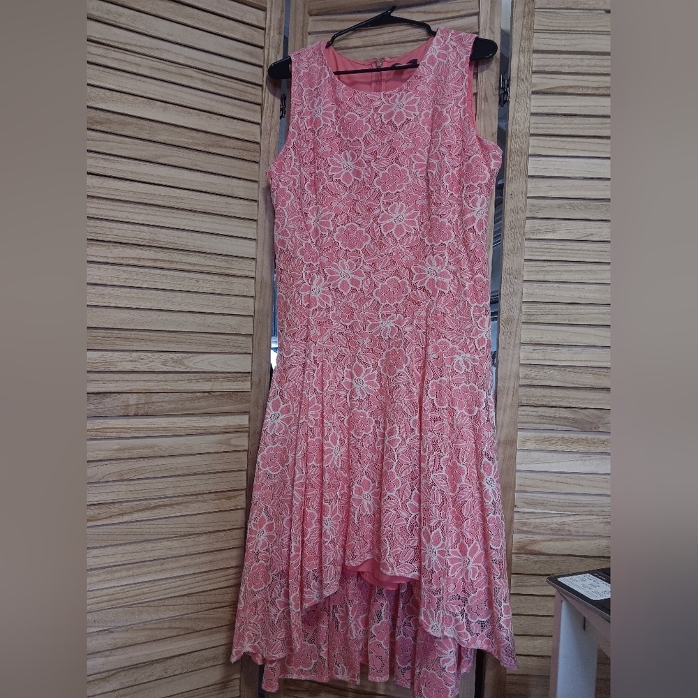 Dress Tommy Hilfiger Dress S 14 Embroydier Bust 20" Nwot